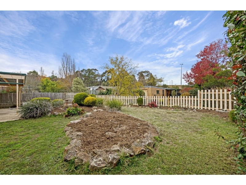 14 Elizabeth Crescent, Queanbeyan NSW 2620