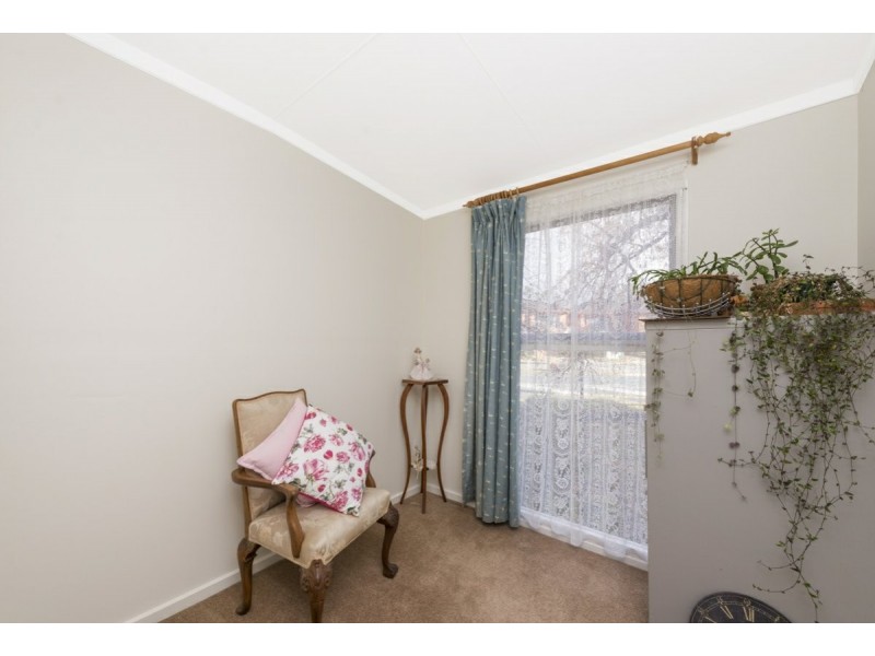 1 Dane Street, Queanbeyan NSW 2620