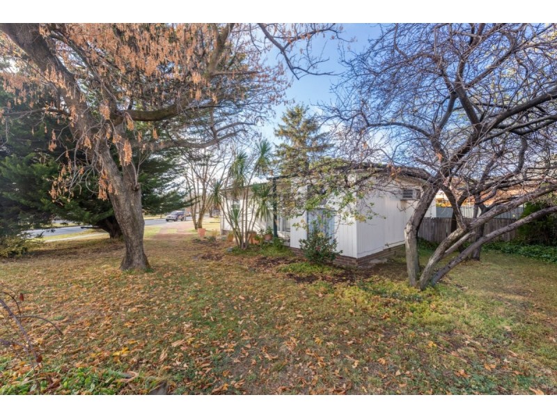 1 Dane Street, Queanbeyan NSW 2620