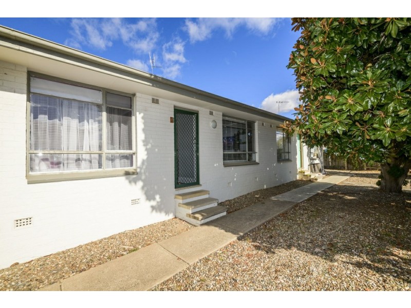 4/59 Donald Road, Queanbeyan NSW 2620