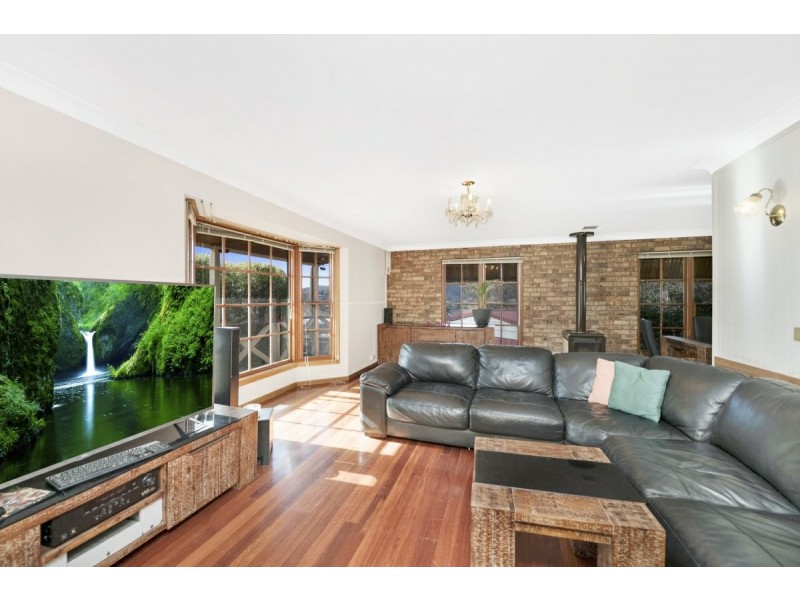 5 McInnes Place, Queanbeyan NSW 2620