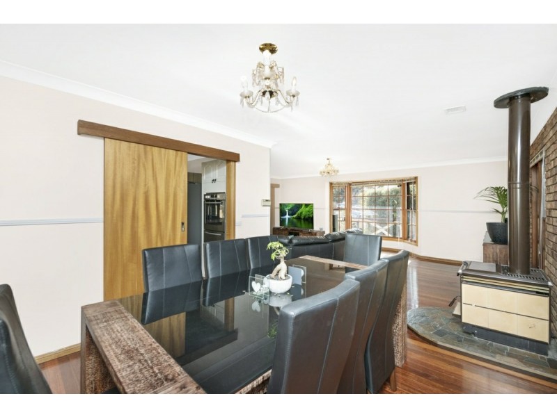 5 McInnes Place, Queanbeyan NSW 2620