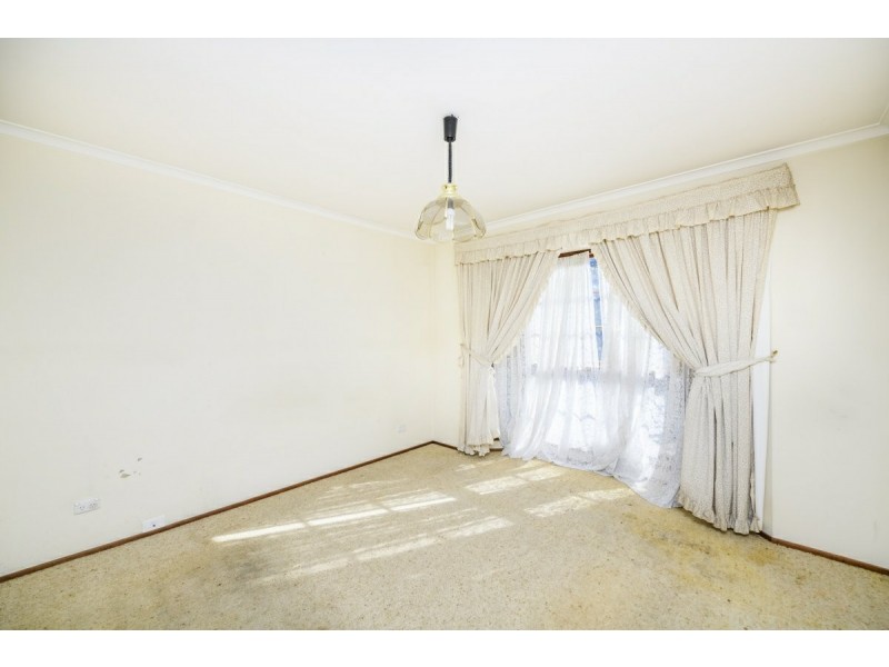 18 Graham Place, Queanbeyan NSW 2620