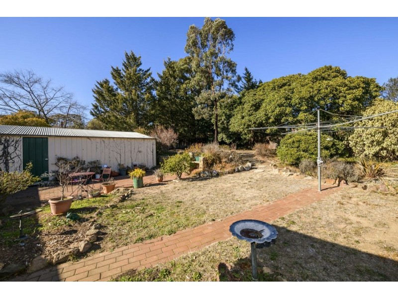 18 Graham Place, Queanbeyan NSW 2620