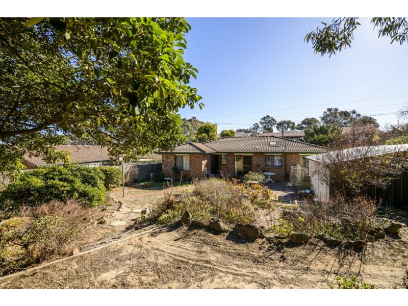 18 Graham Place, Queanbeyan NSW 2620