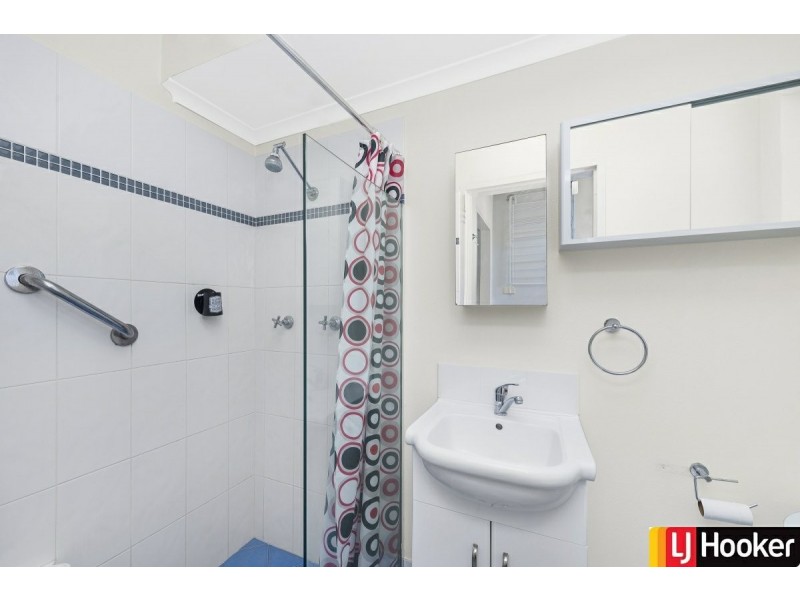 4/7 Young Street, Queanbeyan NSW 2620