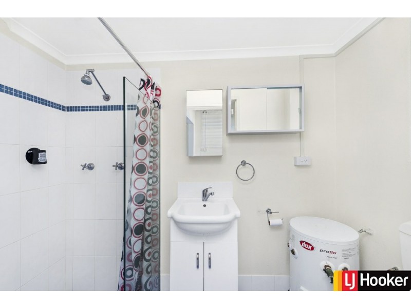4/7 Young Street, Queanbeyan NSW 2620