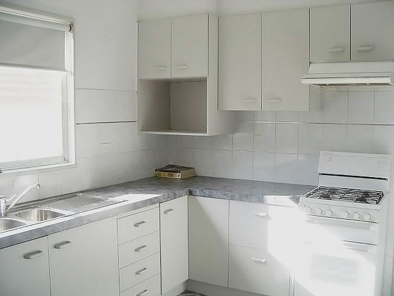 49 The Crescent, Queanbeyan NSW 2620