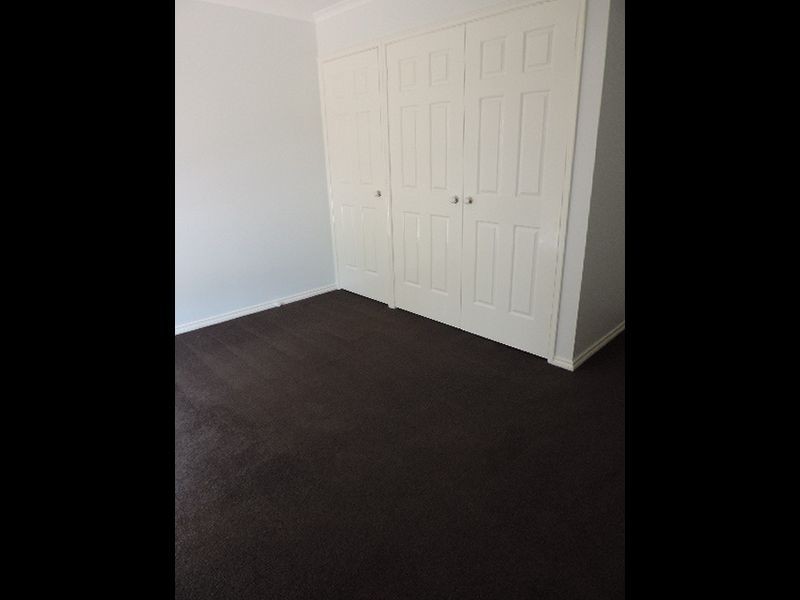 6 Wyena Court, Jerrabomberra NSW 2619