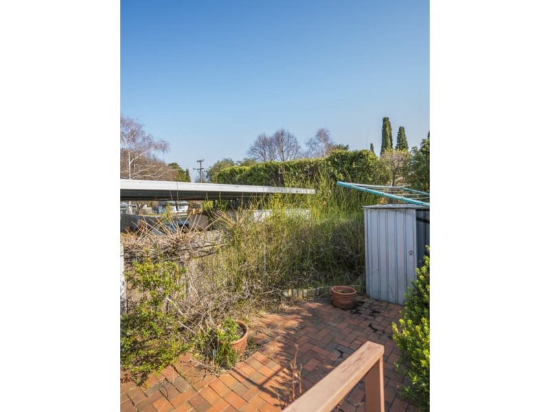 2/30 Booth Street, Queanbeyan NSW 2620