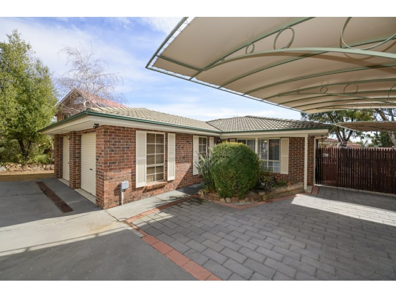 7 Pooley Street, Queanbeyan NSW 2620