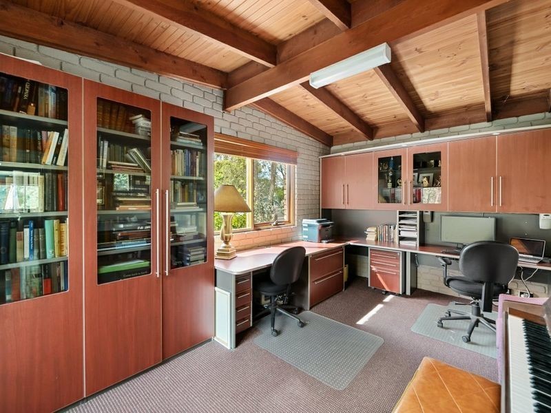 42 Severne Street, Greenleigh NSW 2620