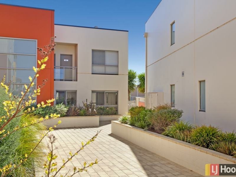 17B/17 Uriarra Road, Queanbeyan NSW 2620