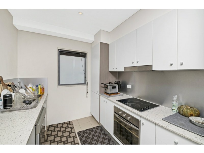 17B/17 Uriarra Road, Queanbeyan NSW 2620
