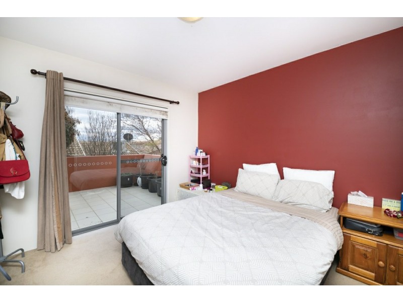 17B/17 Uriarra Road, Queanbeyan NSW 2620