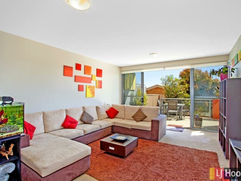 17B/17 Uriarra Road, Queanbeyan NSW 2620