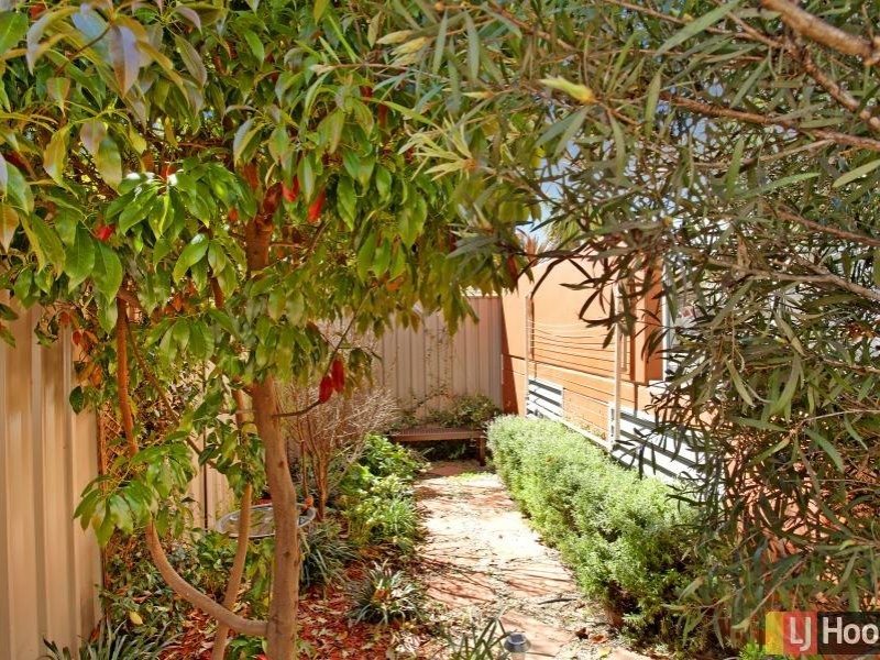 17B/17 Uriarra Road, Queanbeyan NSW 2620