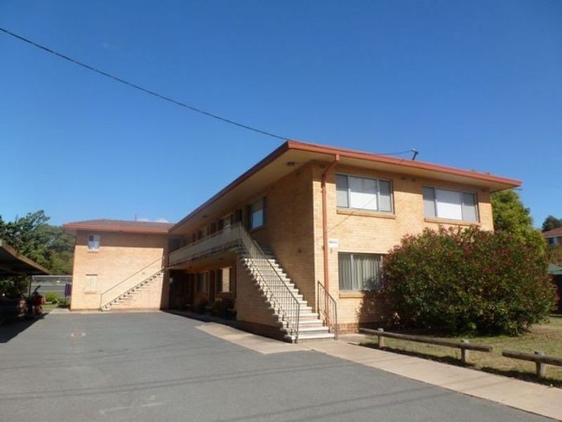 1/3 Carinya Street, Queanbeyan NSW 2620