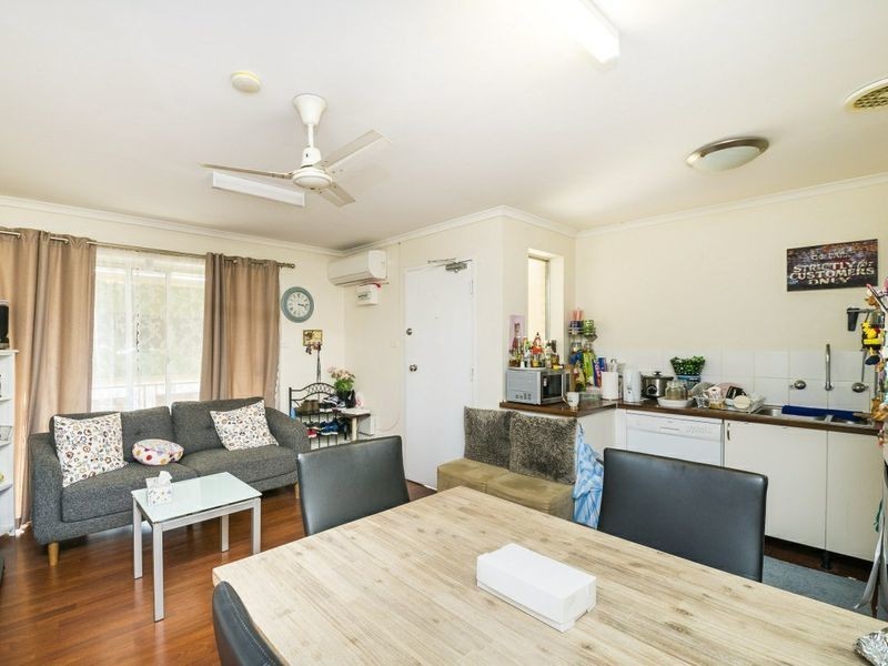 6/52 Trinculo Place, Queanbeyan NSW 2620