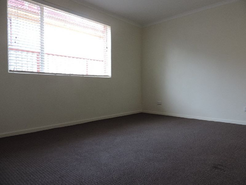 52A Crest Road, Queanbeyan NSW 2620
