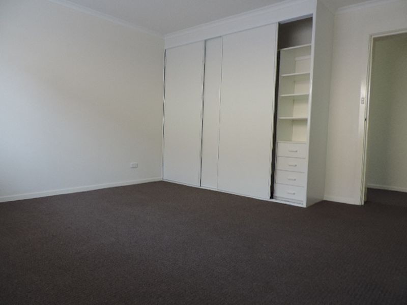 52A Crest Road, Queanbeyan NSW 2620