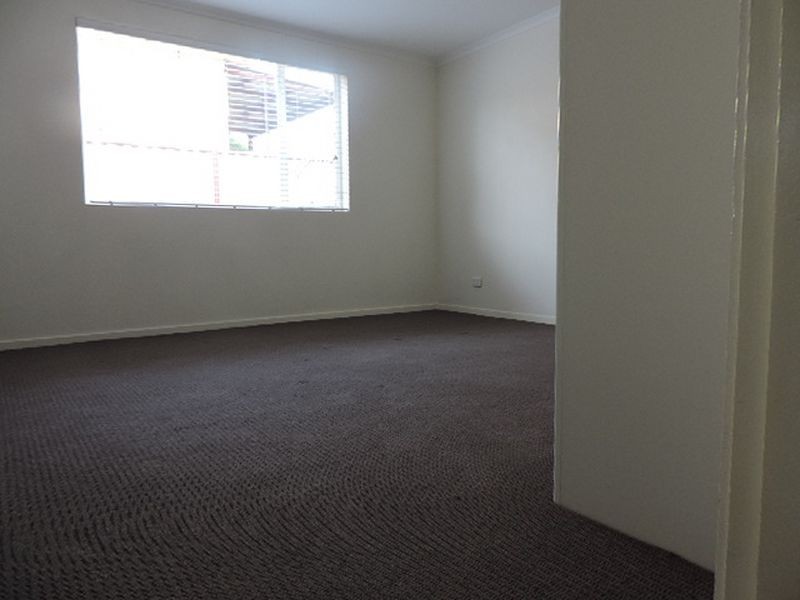 52A Crest Road, Queanbeyan NSW 2620