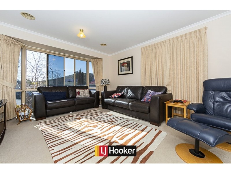 6 Ironbark Circuit, Jerrabomberra NSW 2619