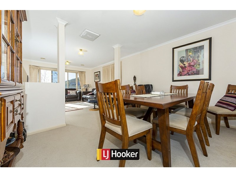 6 Ironbark Circuit, Jerrabomberra NSW 2619