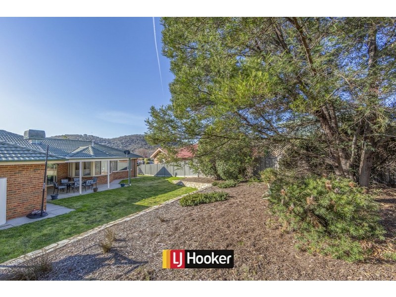 6 Ironbark Circuit, Jerrabomberra NSW 2619