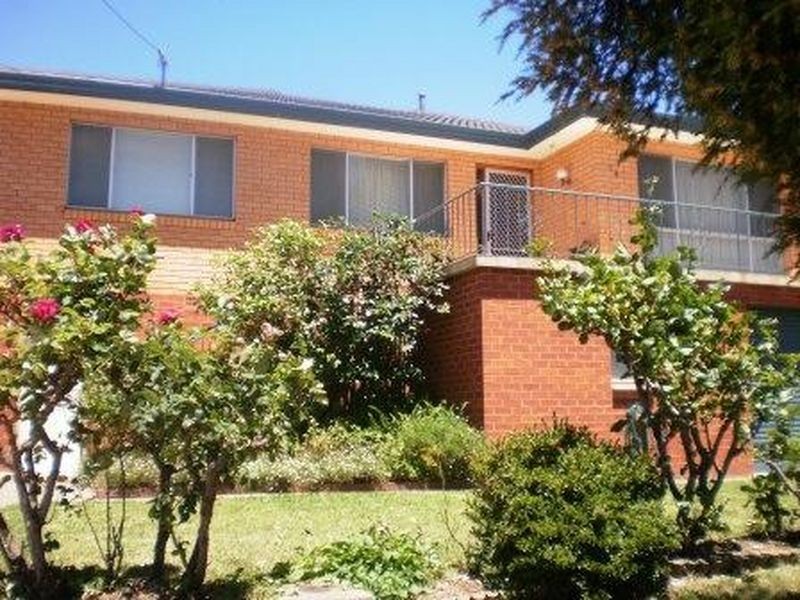 56 Richard Avenue, Queanbeyan NSW 2620