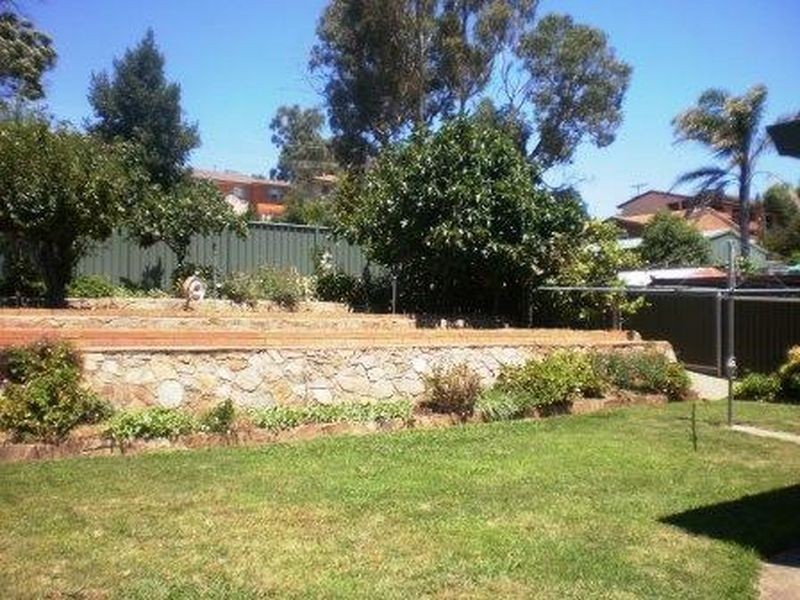 56 Richard Avenue, Queanbeyan NSW 2620
