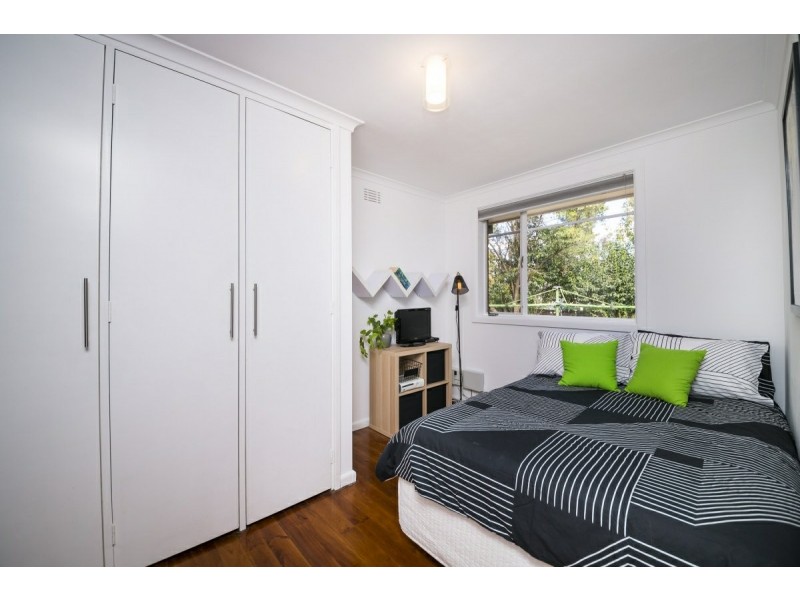 6 Davison Street, Queanbeyan NSW 2620