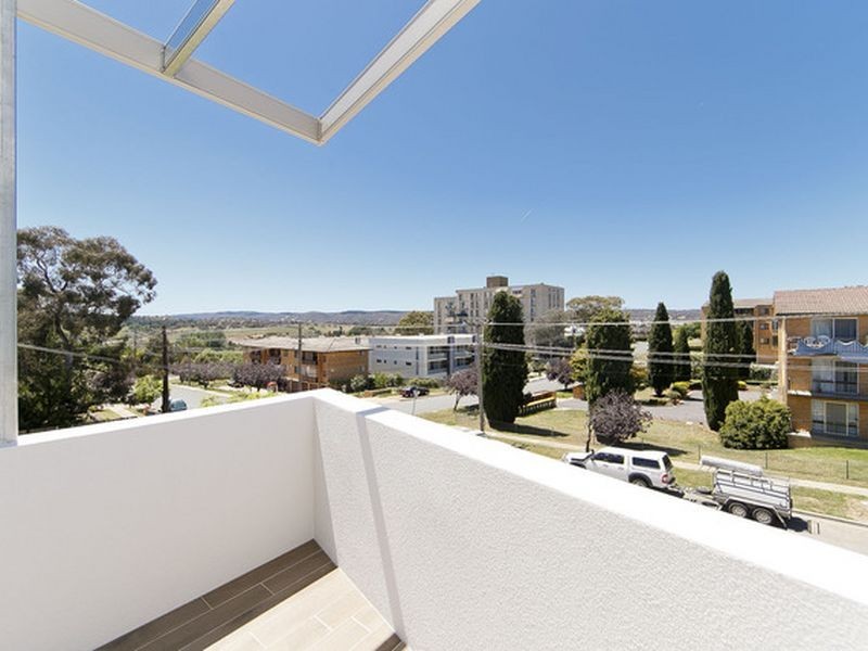 10/13 Crest Road, Booroomba NSW 2620