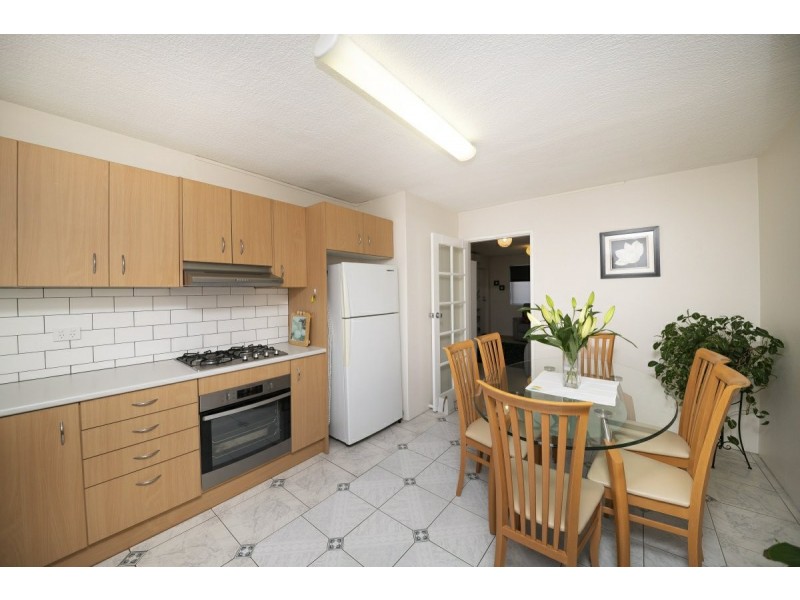 17/70 Uriarra Road, Queanbeyan NSW 2620