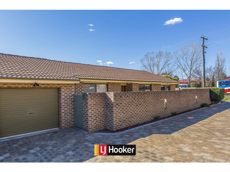 1/39 Molonglo Street, Queanbeyan NSW 2620