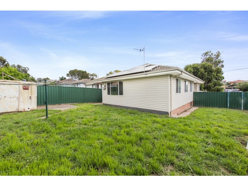 93 Cameron Road, Queanbeyan NSW 2620
