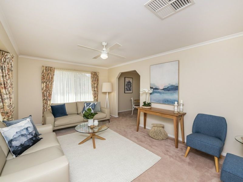 27 Nimbus Place, Queanbeyan NSW 2620