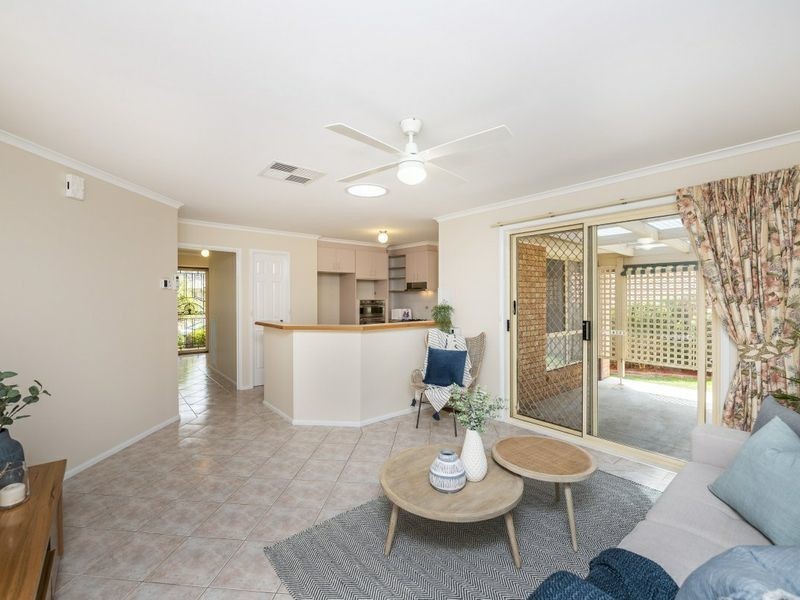27 Nimbus Place, Queanbeyan NSW 2620