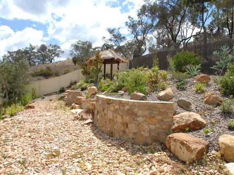 10 Hybon Avenue, Queanbeyan NSW 2620