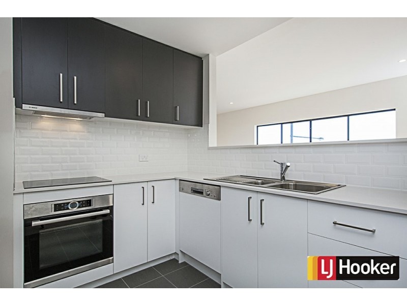 1/189 Gorman Drive, Googong NSW 2620