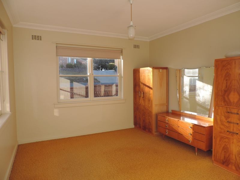10 Blackall Avenue, Booroomba ACT 2620