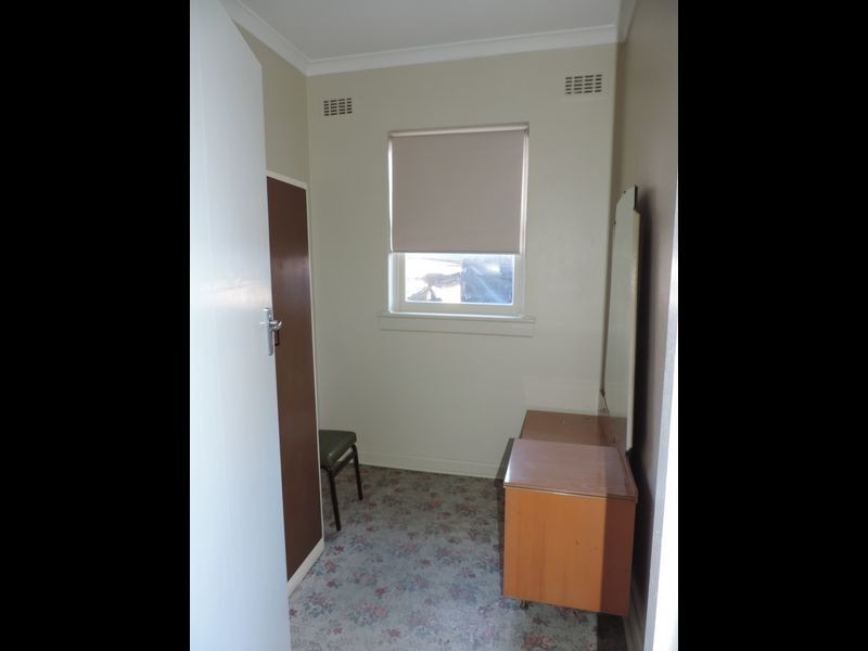 10 Blackall Avenue, Booroomba ACT 2620