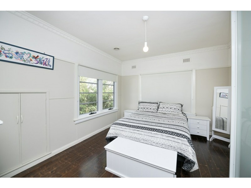 34 Cooma Street, Queanbeyan NSW 2620