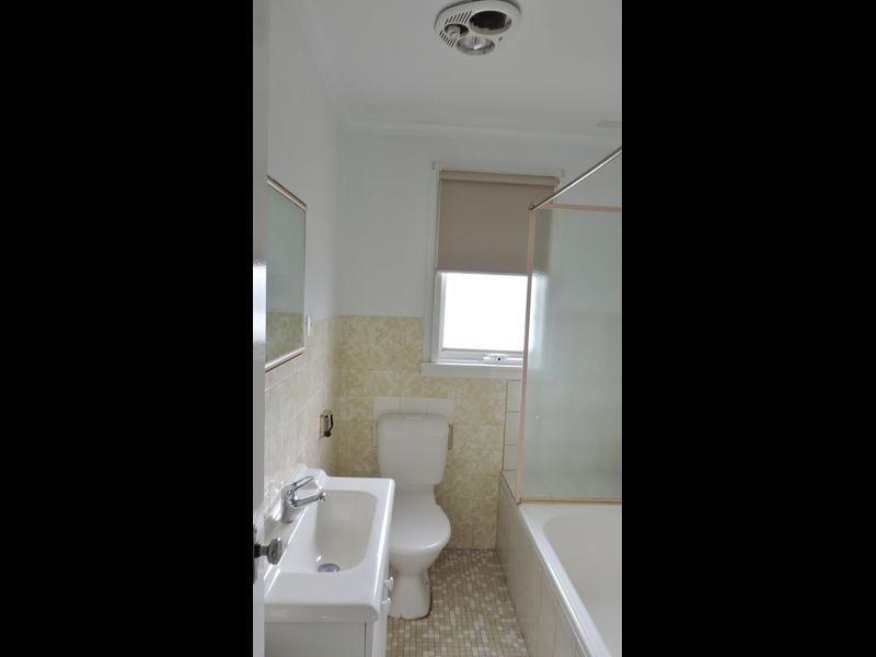 102 Cameron Road, Karabar NSW 2620