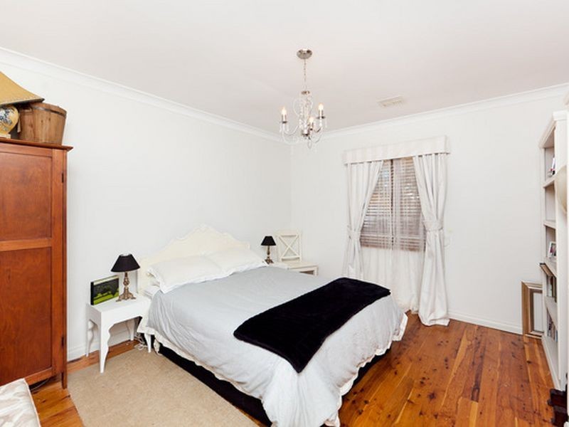 9 Alice Street, Queanbeyan NSW 2620