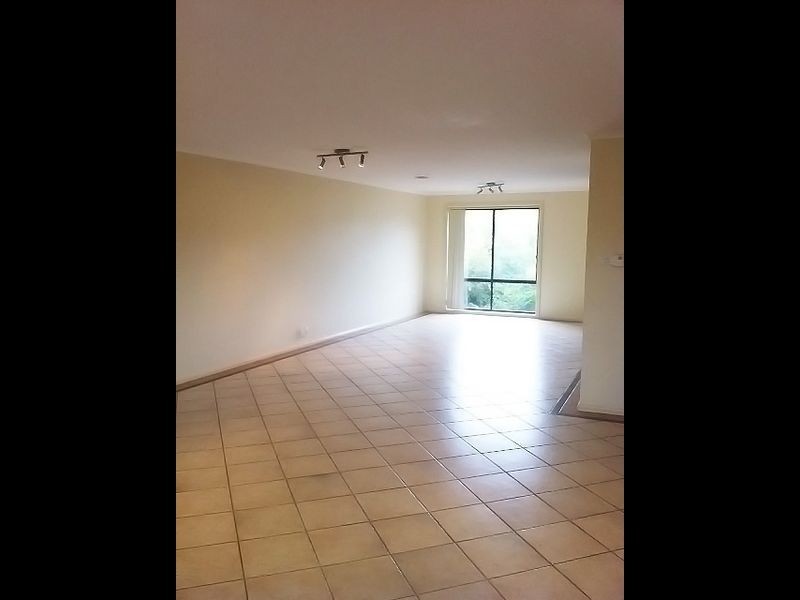 20 Bayside Court, Jerrabomberra NSW 2619