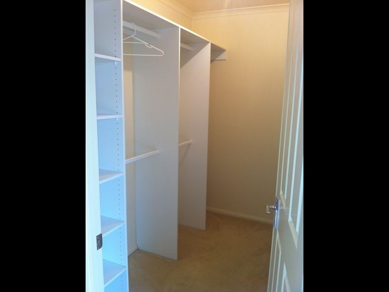 20 Bayside Court, Jerrabomberra NSW 2619