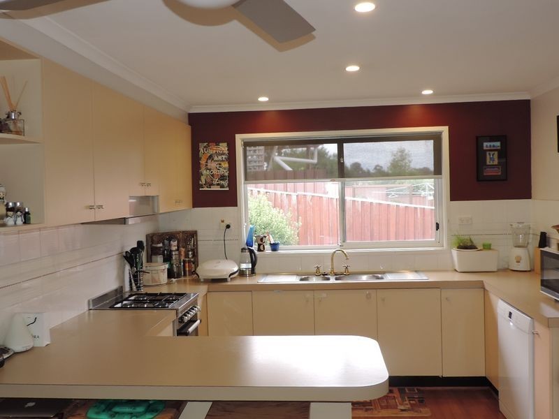 2/22 Delmar Crescent, Karabar NSW 2620