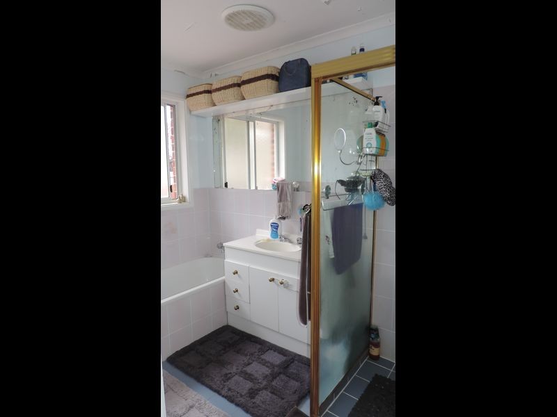 2/22 Delmar Crescent, Karabar NSW 2620