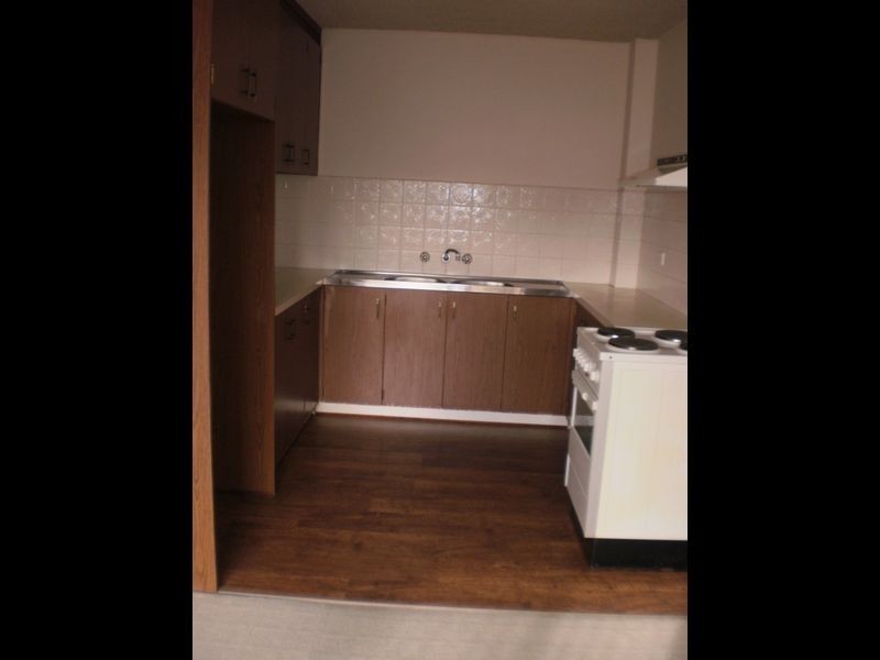 2/4 Velacia Place, Booroomba ACT 2620